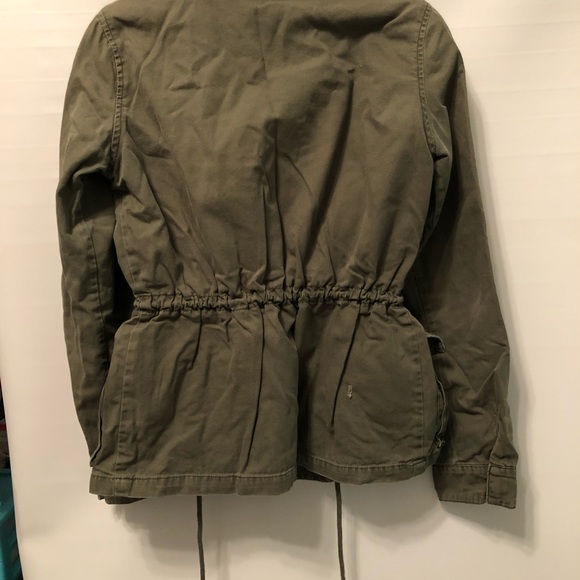 Army green jacket - Picture 4 of 5